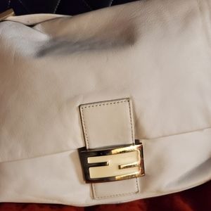 BEAUTIFUL Fendi Mama Bag